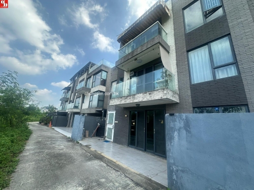 元朗屏山盛屋村453號地下連花園(S.B of Lot 463 in DD126) 。 (近足球場) (銀主命)