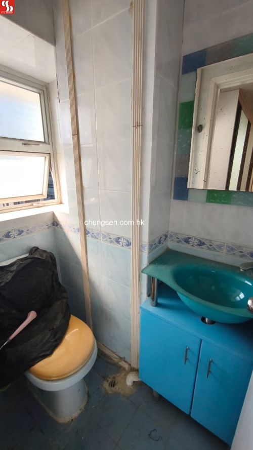 柴灣新業街6號安力工業中心24字樓18號單位 。(銀主命)