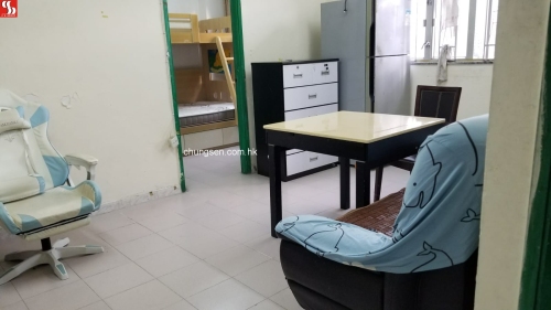 元朗合益路81-97號安景樓5字樓C單位連天台。(銀主命)