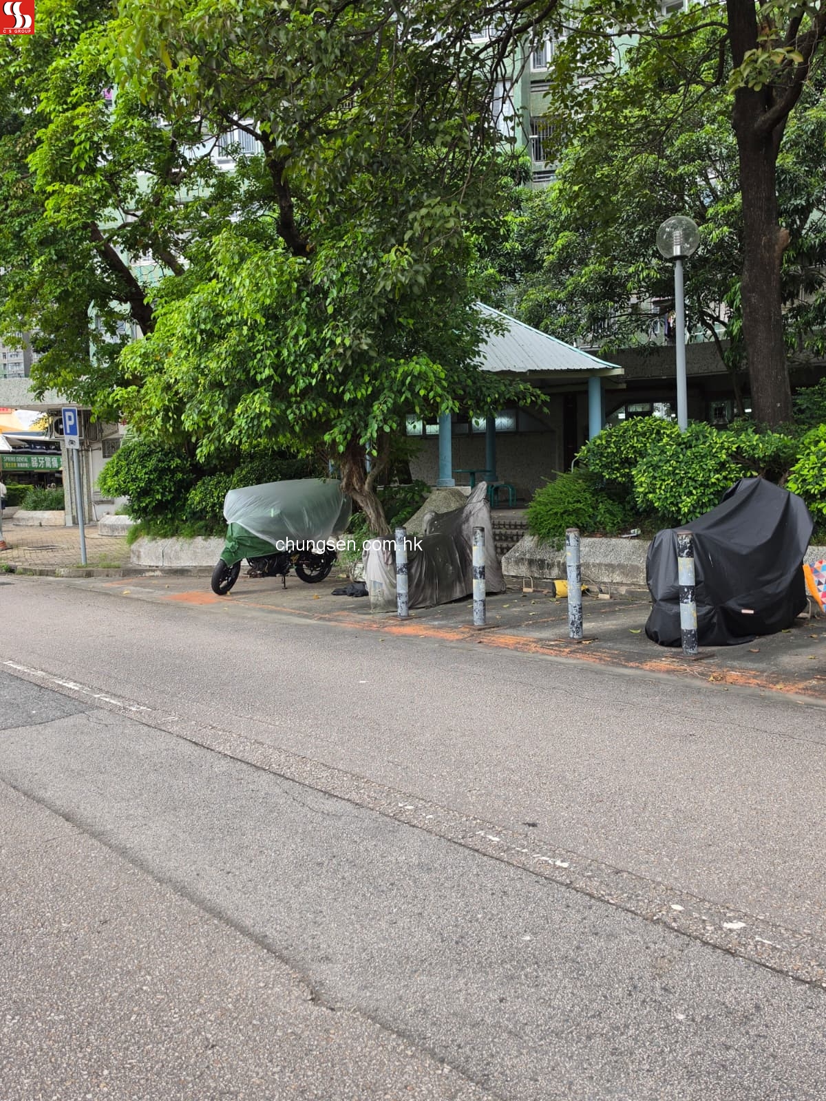 香港仔華貴道3號華貴邨 M2電單車位(近華禮樓)。 (租期1-8-2026至31-7-2027 租金$750)