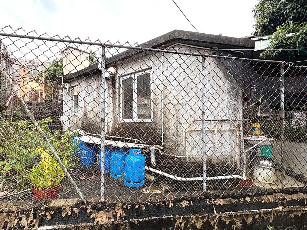 新界大埔坪朗農地 (DD8 Lot No. 967) (只售1/4之業權) 1/4 part or share of Ping Long , Tai Po, NT (DD8 Lot No. 967)