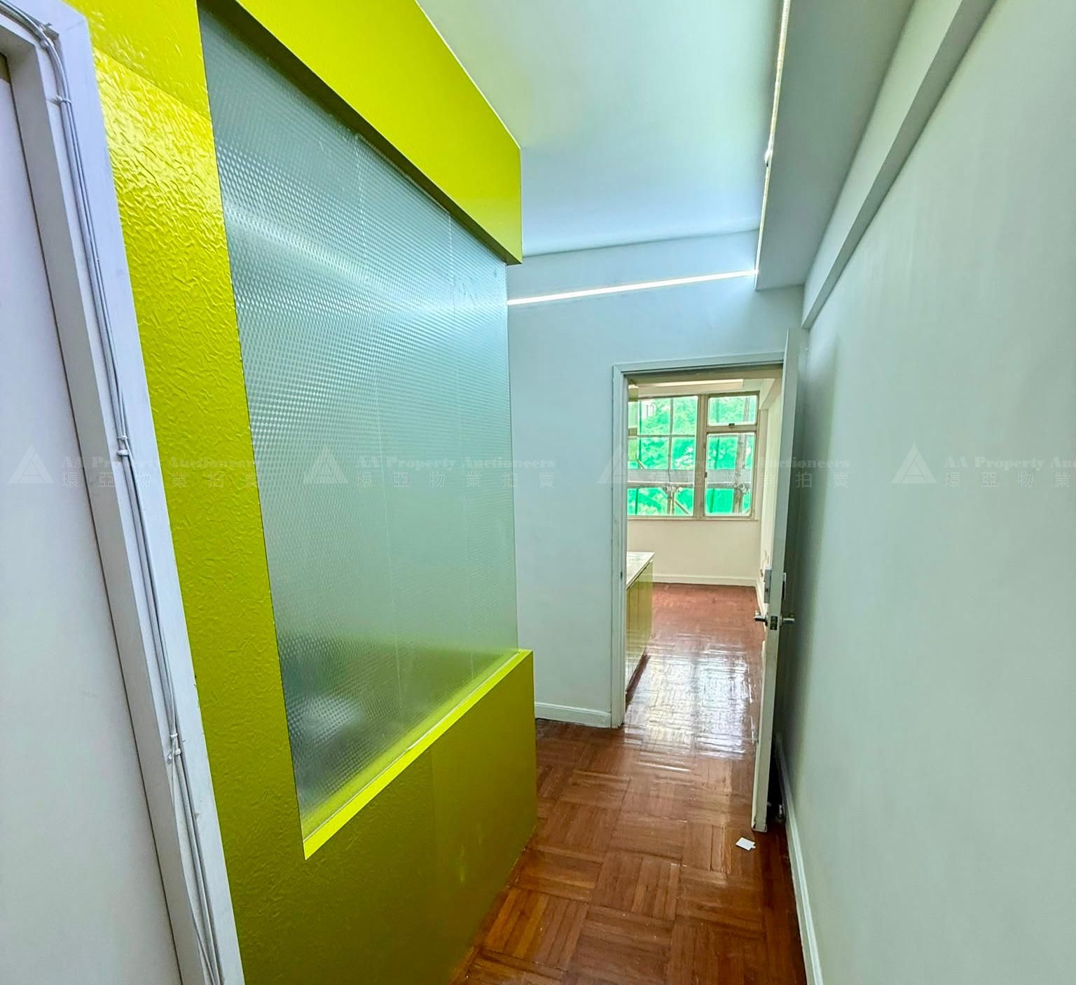 香港銅鑼灣高士威道2號華都大廈3字樓A室 Apartment A, 3/F, Waldorf Mansion, No. 2 Causeway Bay Road, Causeway Bay, HK