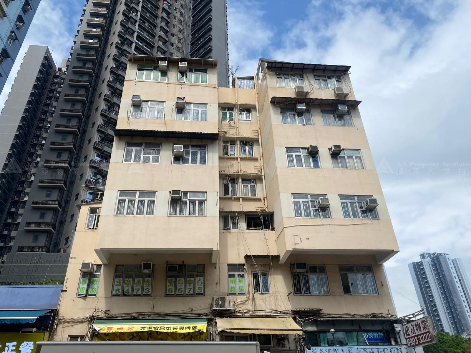 新界元朗元朗安寧路70-74號保輝樓5字樓C室及天台 Flat C, 5/F and Roof, Po Fai Building, Nos. 70/74 Yuen Long On Ning Road, Yuen Long NT