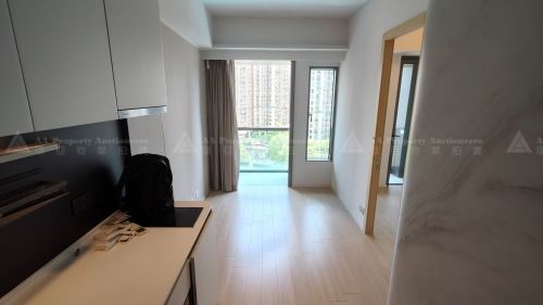 新界粉嶺馬適路8號One Innovale 2期C座15字樓2室 Flat 2 on 15/F with Balcony and Utility Platform, Tower C, One Innovale, (Phase 2 of One Innovale) No. 8 Ma Sik Road, Fanling, NT