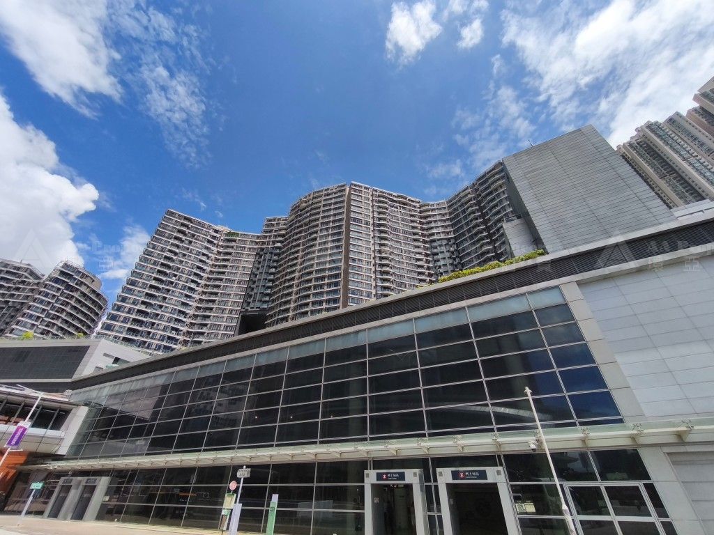九龍柯士甸道西9號Grand Austin B2層停車位2-71號 Car Parking Space No. 2-71, on Basement 2 Floor, Grand Austin, Grand Austin Development, No. 9 Austin Road West, Kln.