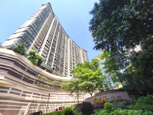 九龍何文田衛理道18號君頤峰3座33字樓及35字樓C複式單位連天台及停車場第3層75及76號車位 Penthouse C, 33/F & 35/F including the Flat Roof(S) Thereof, Block 3 & Private Carparking Space Nos.75 & 76, Level 3, Parc Palais, 18 Wylie Rd, Kln.