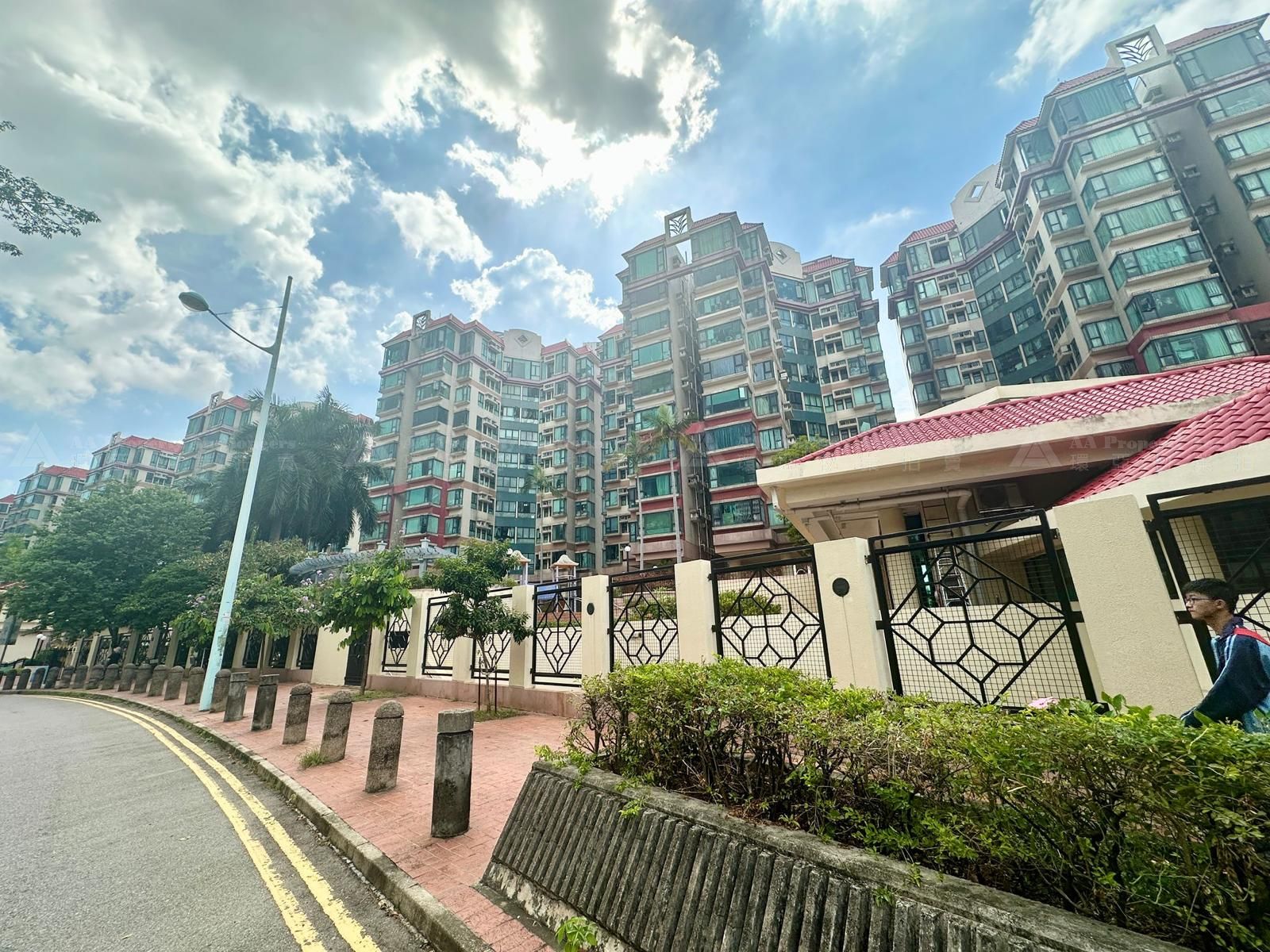 新界元朗公園北路38號御豪山莊5座9字樓C室 Flat C, 9/F, Tower 5, Park Royale, 38 Town Park Road North, Yuen Long, NT