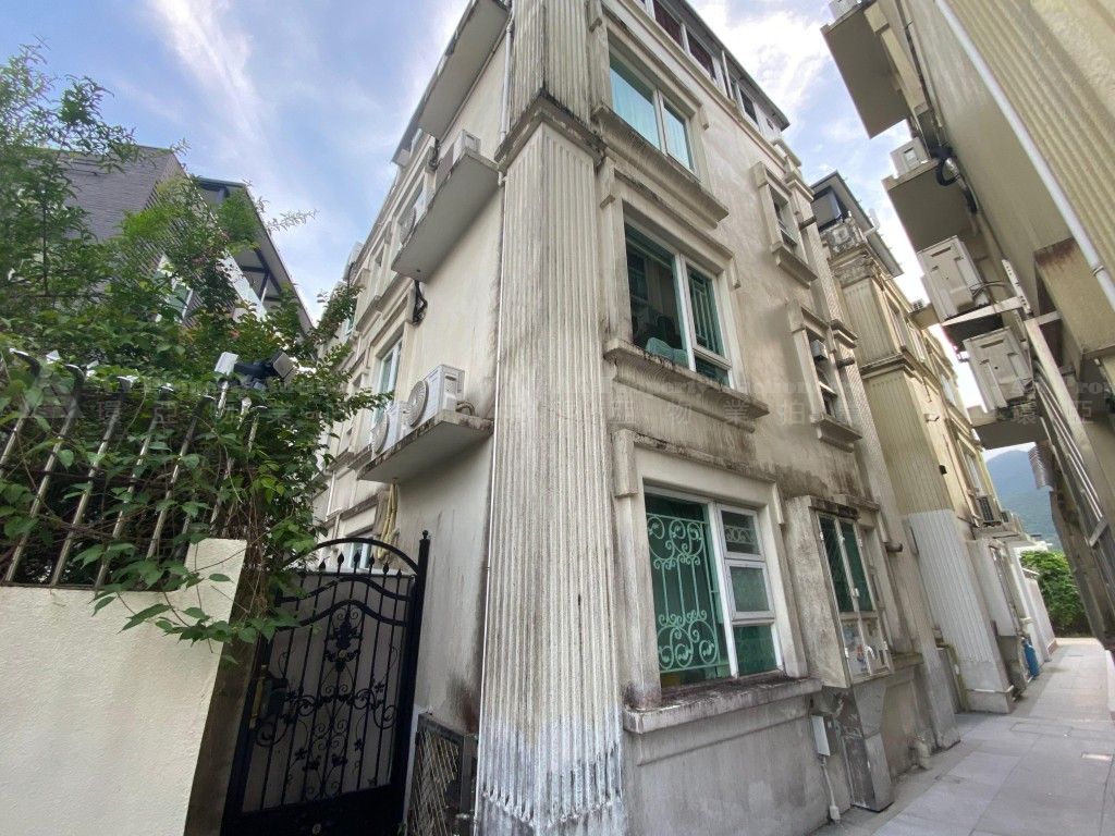 新界西貢蠔涌新村370號2字樓連天台 Second Floor and the Roof thereabove, No. 370 Ho Chung New Village, Sai Kung, NT