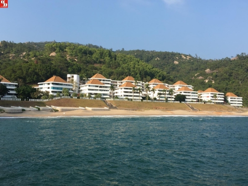APARTMENT B ON FIRST LEVEL OF MOUNT CHALET NO.17 OF THE SEA RANCH DD337 LOT NO.178 & EXT. LANTAU ISLAND NEW TERRITORIES (Central to Cheung Chau 10 am (Ordinary Ferry) 10:45 am (Fast Ferry) Cheung Chau Public Pier to Sea Ranch Ferry Dep at 12:00