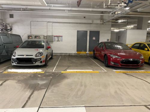 新界大嶼山東涌東涌海濱路8號海堤灣畔地庫停車位D52號 Carparking Space No. D52 on Basement, Seaview Crescent, No. 8 Tung Chung Waterfront Road, Tung Chung, Lantau Island, NT