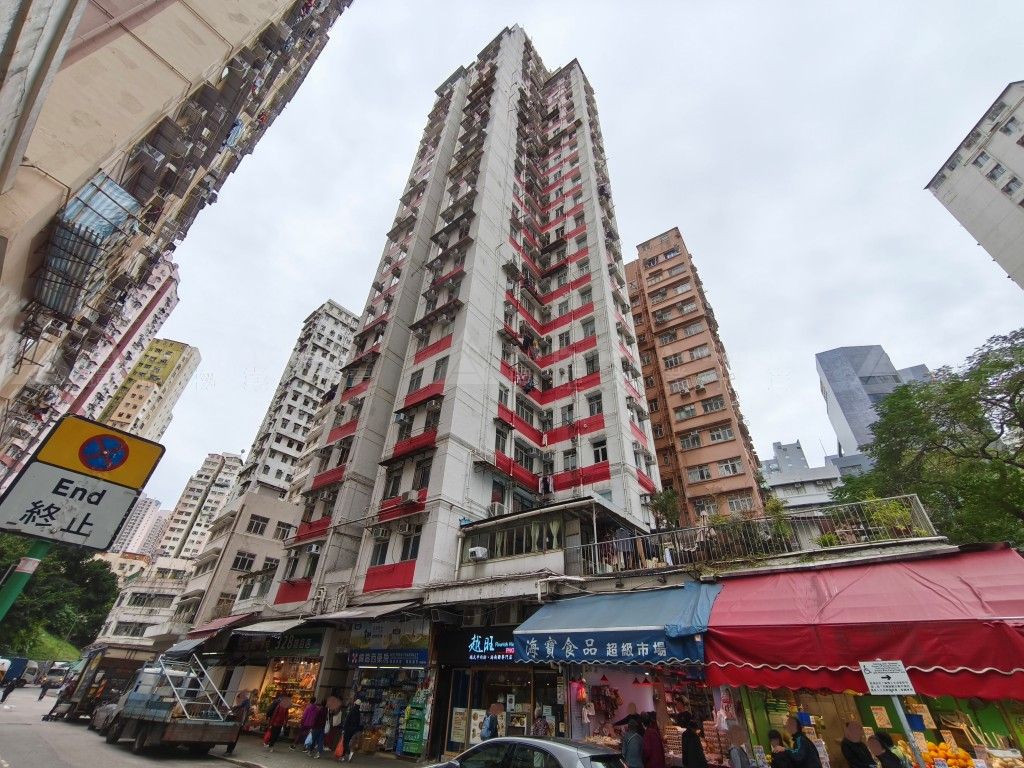 新界葵涌石蔭路37號葵麗大廈24字樓F室連平台 Unit F, 24/F & Flat Roof F, Kwai Lai Building, 37 Shek Yam Road, Kwai Chung, NT