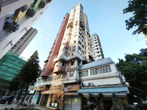 新界屯門德政圍66號桃苑17字樓C室 Flat C on 17/F, Top Court, No. 66 Tak Ching Court, Tuen Mun, NT