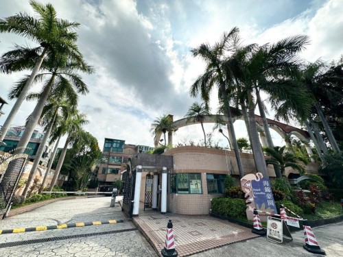 新界元朗錦繡花園大道9號海錦豪園23號屋 House 23, Royal Camellia, No. 9 Fairview Park Boulevard, Yuen Long, NT