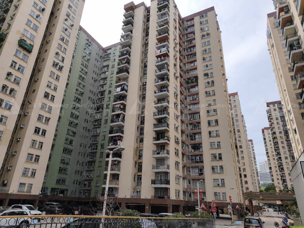 九龍荔枝角美孚新邨蘭秀道30號7字樓D室 Flat D, 7/F, No. 30 Nassau Street, Mei Foo Sun Chuen, Lai Chi Lok, Kln.