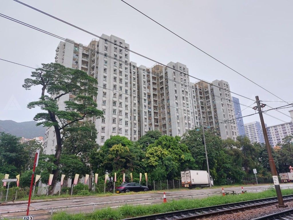 新界屯門屯興路2號兆安苑B座定祐閣13字樓5室 (自由市場) Flat 5, 13/F, Block B, Ting Yau House, Siu On Court, 2 Tuen Hing Road, Tuen Mun, NT