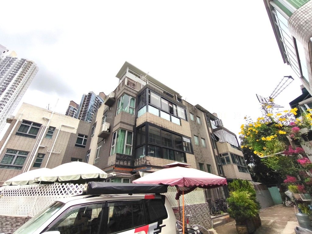 新界屯門塘亨路36號E座1字樓 (DD132 Lot No. 1766 SA SS9) First Floor, Sub-Section 9 of Section A of Lot No. 1766 in DD132, No. 36 Tong Hang Road, Tuen Mun, NT