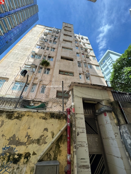 九龍觀塘恒安街47號美安樓1字樓H單位連平台。