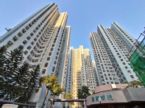 新界屯門秀湖街2號悅湖山莊10座21字樓F室 (自由及第二市場) Flat F, 21/F, Block 10, Yuet Wu Villa, No. 2 Sau Wu Street, Tuen Mun, NT