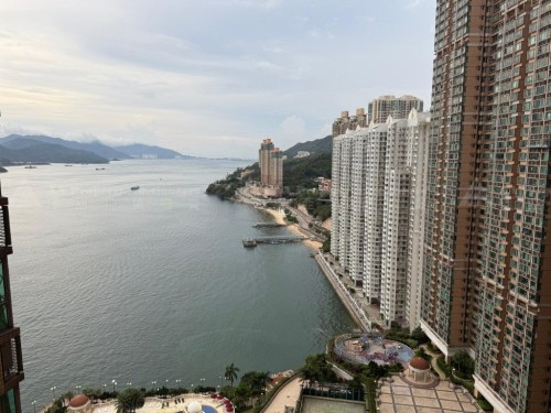 新界荃灣青山公路深井段33號碧堤半島3座33字樓D室 Flat D, 33/F, Tower 3, Bellagio, No. 33 Castle Peak Road Sham Tseng, Tsuen Wan, NT