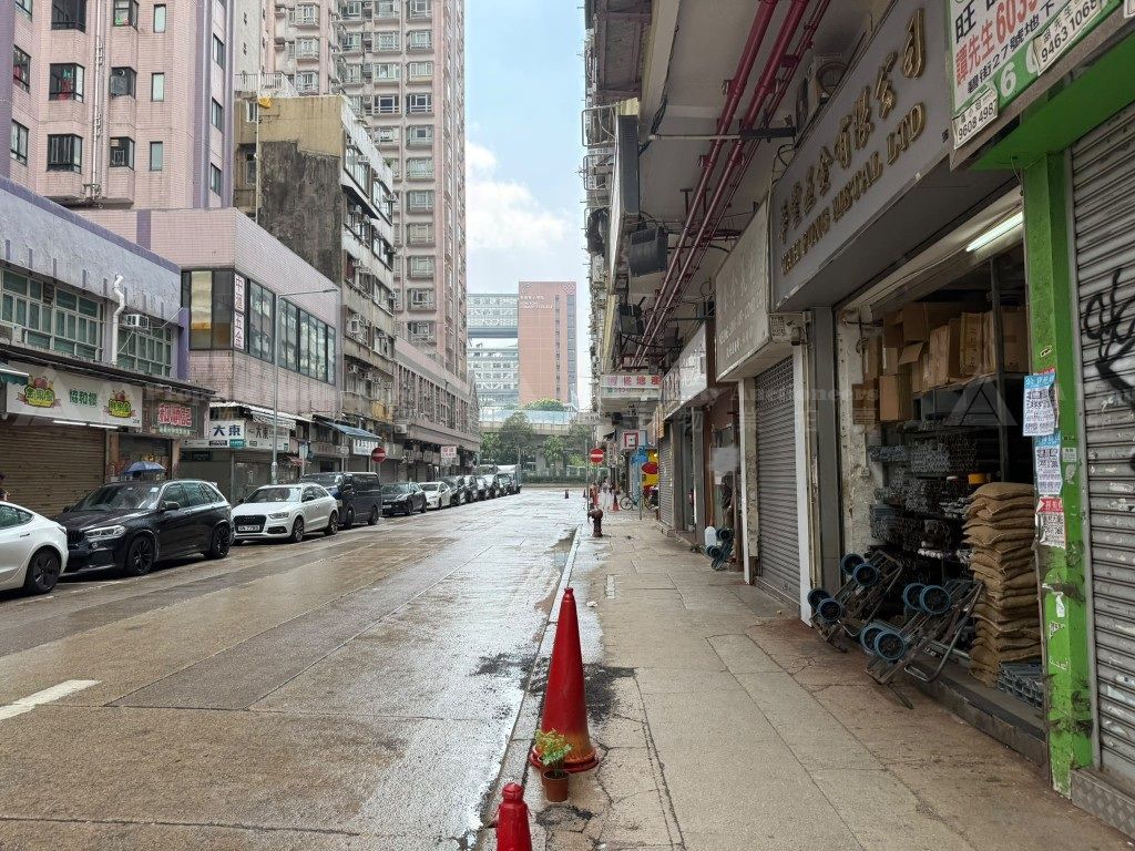 九龍油麻地東安街3號順豐大廈地下5號舖 Shop 5 on G/F, Shun Fung Building, No. 3 Tung On Street, Yau Ma Tei, Kln.