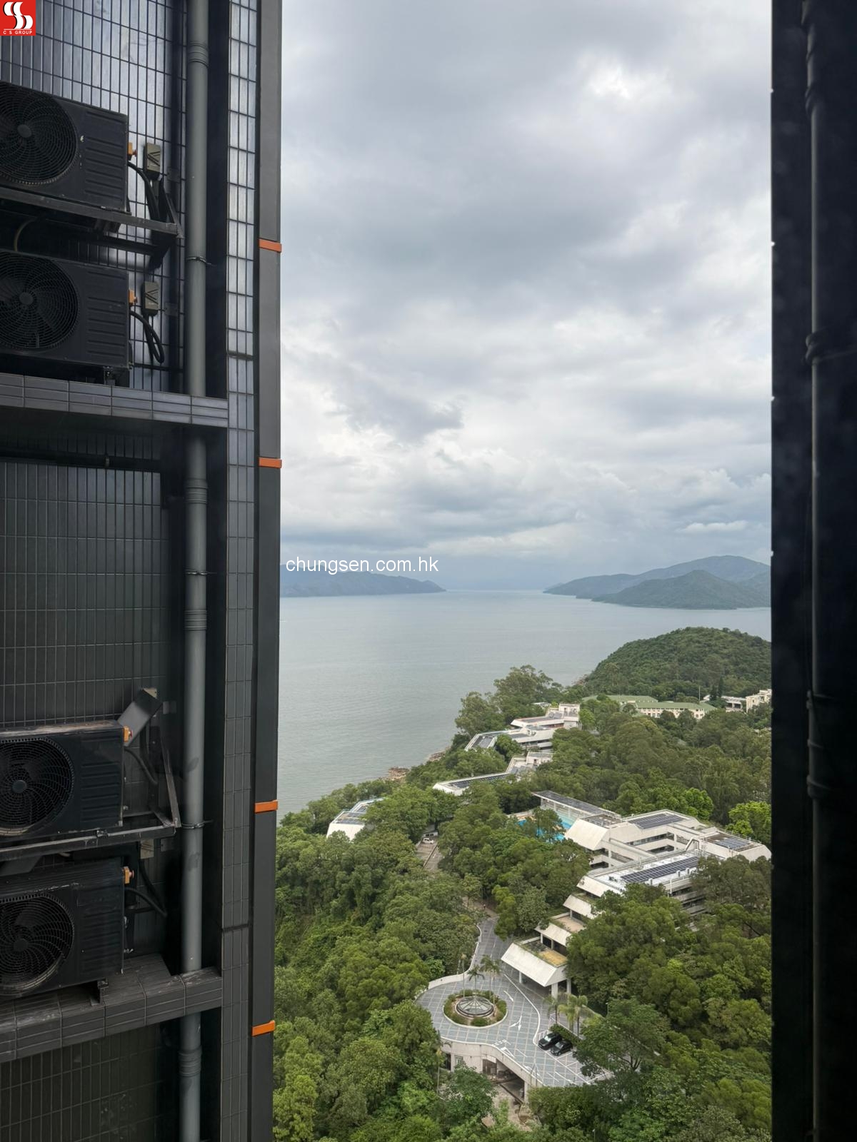 馬鞍山烏溪沙路8號迎海第3期 迎海‧星灣御 25座33字樓C單位連露台。(銀主命)