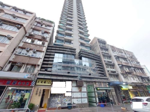 九龍城南道10號23字樓A室 Flat A, 23/F, No. 10 South Wall Road, Kowloon City, Kln.