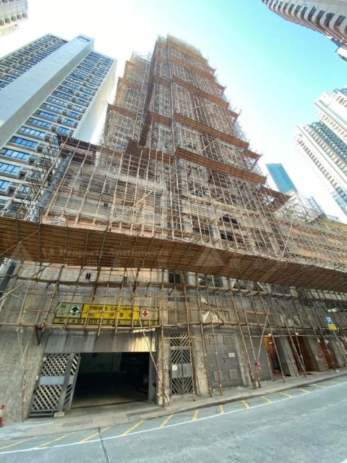 香港跑馬地聚文街3號名仕花園9字樓D室連地下停車位1號 Flat D, 9/F and Car Parking Space No. 1 on G/F, Malibu Garden, No. 3 Tsui Man Street, Happy Valley, HK