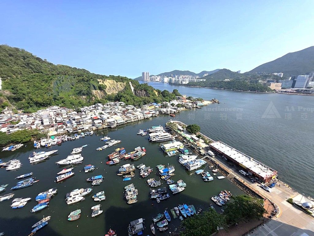 九龍油塘崇信街18號蔚藍東岸5座20字樓G室連露台 Unit G on 20/F (together with Balcony thereof) of Tower 5, Montego Bay, No. 18 Shung Shun Street, Yau Tong, Kln.