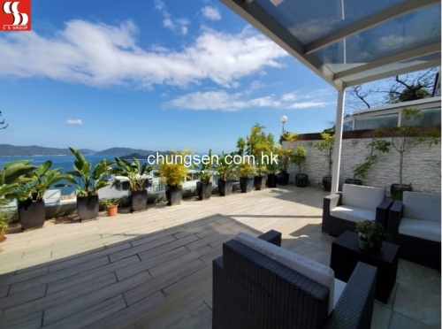 西貢銀線灣銀巒路18號龍湖別墅3號洋房連6號及7號車位。