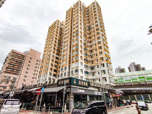 新界屯門青善街4-24, 28, 38-46, 50-56及60-70號康景花園地下15號舖 Shop 15 on G/F, Hong King Garden, Nos. 4-24, 28, 38-46, 50-56 & 60-70 Tsing Sin Street, Tuen Mun, NT