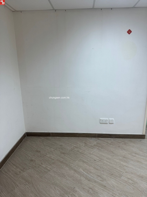 尖沙咀山林道54-56號利雅商業大廈9字樓6號單位。