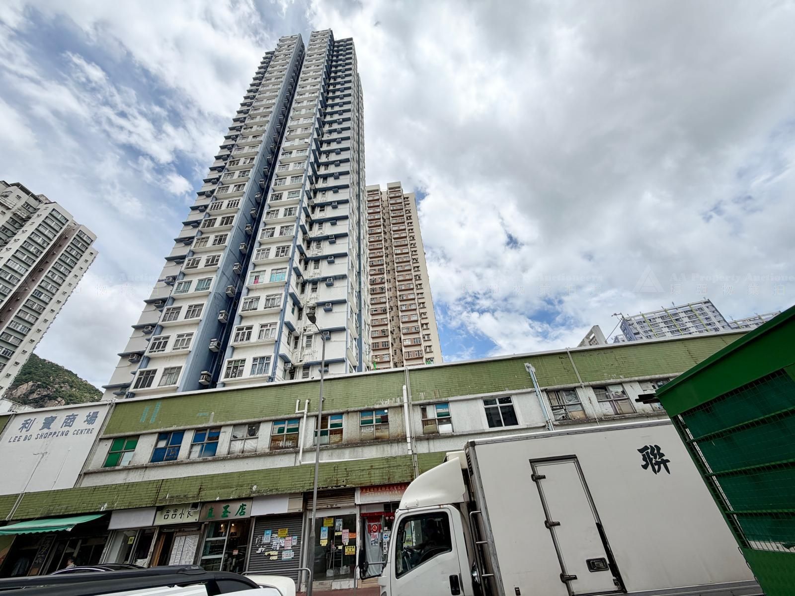 新界屯門青河坊3號利寶大廈16字樓E室 Flat E, 16/F, Lee Bo Building, No. 3 Tsing Ho Square, Tuen Mun, NT