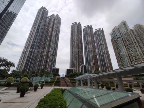 九龍尖沙咀柯士甸道西1號擎天半島1字樓停車位90號 Car Parking Space No. 90 on 1/F, Sorrento, No. 1 Austin Road West, Tsim Sha Tsui, Kln.