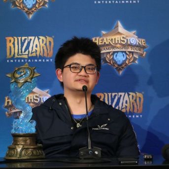 Bahamut Exclusive Interview with Hearthstone Battle E-Sports Celebrities Tom60229, CJkaka, Welcome to the Game's 10th Anniversary and Review of Playing and Other Experiences